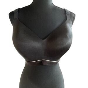 Cacique Black Wireless Comfort Bra 44DD Crossover Back